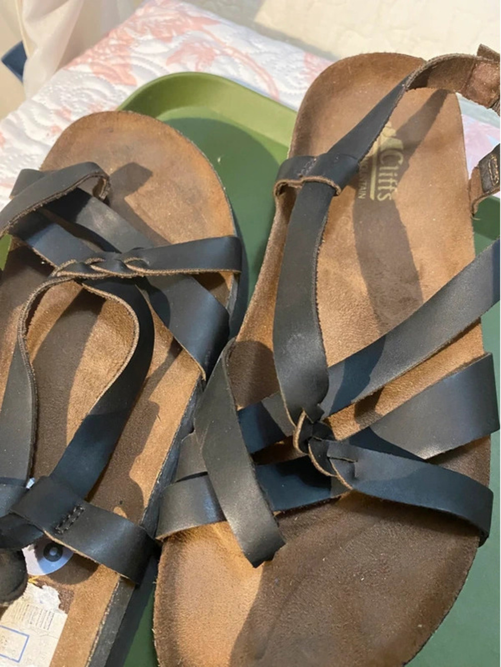 Cliffs white mountain sandals
